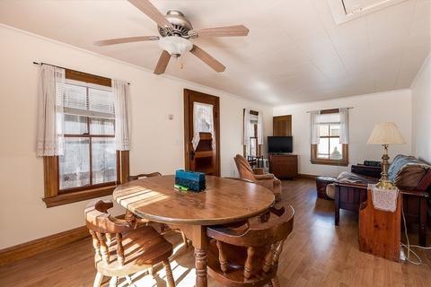 36 Pleasant St, Wareham, MA 02571 photo 7