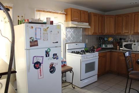 413 Pine St, Central Falls, RI 02863 photo 29