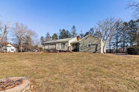 866 E Mountain Rd, Westfield, MA 01085 photo 4
