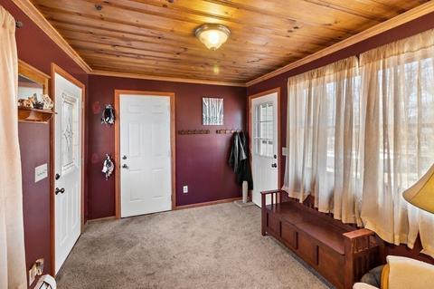 866 E Mountain Rd, Westfield, MA 01085 photo 5