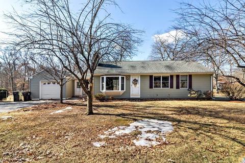866 E Mountain Rd, Westfield, MA 01085 photo 1