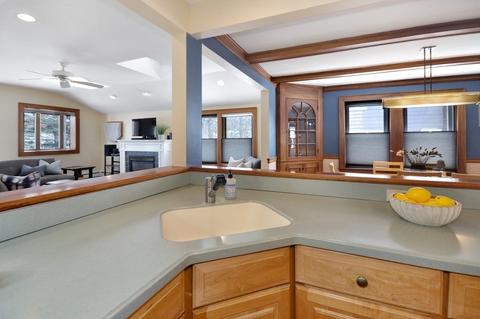 287 Appleton St, Arlington, MA 02474 photo 2