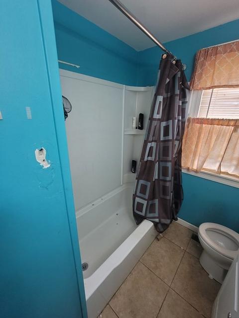 13 Hamilton St, Chicopee, MA 01020 photo 4