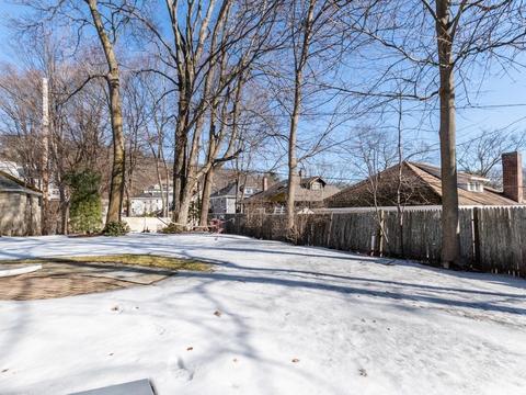 965 Pleasant St, Worcester, MA 01602 photo 42