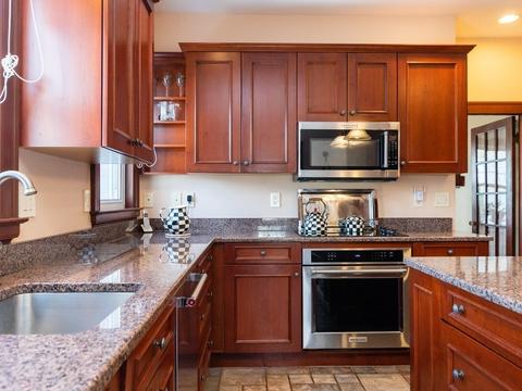965 Pleasant St, Worcester, MA 01602 photo 13