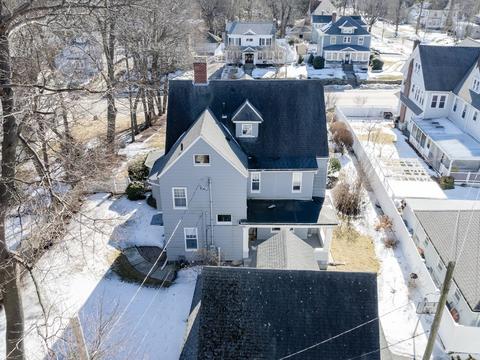965 Pleasant St, Worcester, MA 01602 photo 2