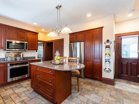 965 Pleasant St, Worcester, MA 01602 photo 11