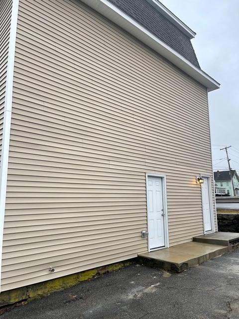 60 School St, Webster, MA 01570 photo 2