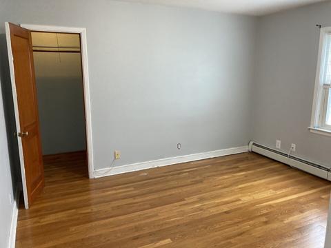 6 Pulaski St, Fall River, MA 02721 photo 8