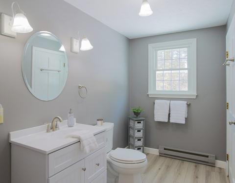11 W River St, Upton, MA 01568 photo 23