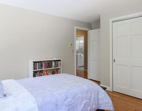 11 W River St, Upton, MA 01568 photo 20
