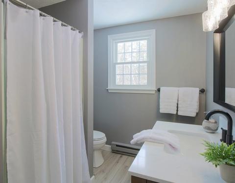 11 W River St, Upton, MA 01568 photo 24