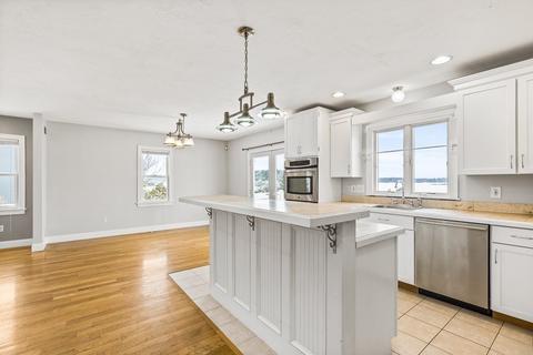 96 Maple Springs Rd, Wareham, MA 02571 photo 3