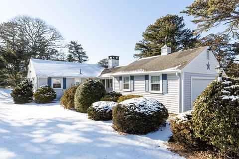 581 Riverview Dr, Chatham, MA 02633 photo 1