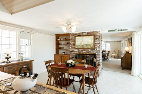 581 Riverview Dr, Chatham, MA 02633 photo 5