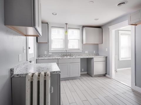 71 Dorset, Springfield, MA 01108 photo 4