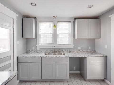 71 Dorset, Springfield, MA 01108 photo 3
