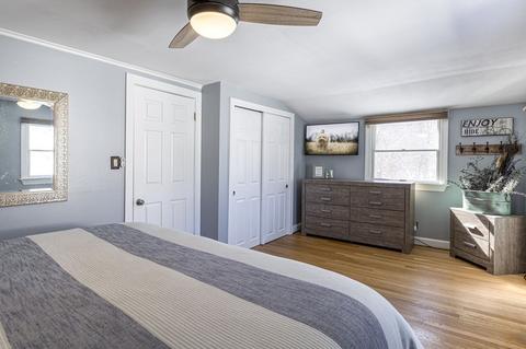 35 Circle Dr, Framingham, MA 01702 photo 13