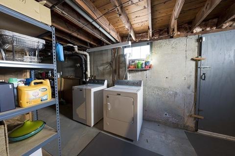 35 Circle Dr, Framingham, MA 01702 photo 23