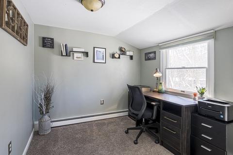 35 Circle Dr, Framingham, MA 01702 photo 15