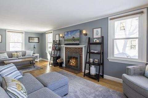 35 Circle Dr, Framingham, MA 01702 photo 8