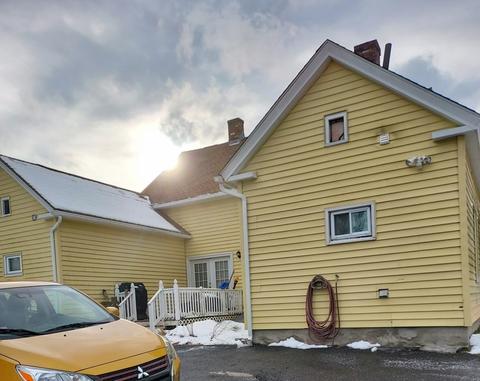 15 Harris St, Webster, MA 01570 photo 3