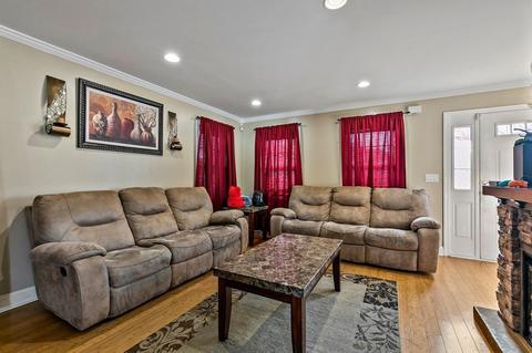 46 Pearson Dr, Springfield, MA 01119 photo 5