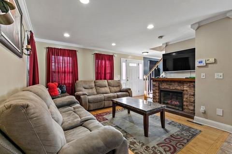 46 Pearson Dr, Springfield, MA 01119 photo 4