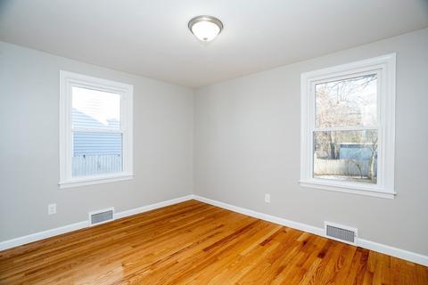 111 Huron St, Springfield, MA 01104 photo 17
