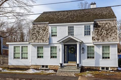 423 Main St, Hingham, MA 02043 photo 1