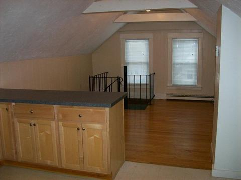 121 Beaconsfield Rd, Worcester, MA 01602 photo 3