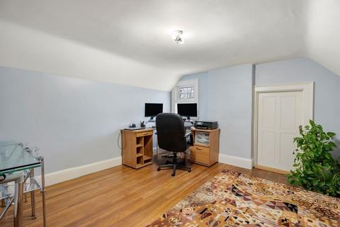 53 Bancroft Rd, Wellesley, MA 02481 photo 24