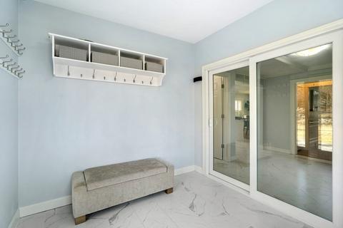 53 Bancroft Rd, Wellesley, MA 02481 photo 27