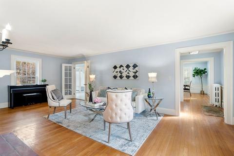 53 Bancroft Rd, Wellesley, MA 02481 photo 3
