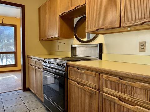 24 Carillon Cir, Easthampton, MA 01027 photo 8