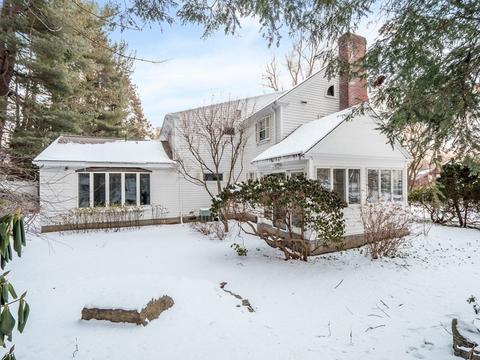 84 Flagg St, Worcester, MA 01602 photo 2