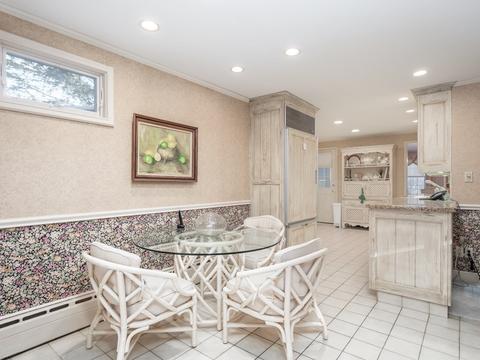 84 Flagg St, Worcester, MA 01602 photo 10