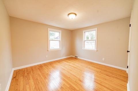 457 Plumtree Rd, Springfield, MA 01118 photo 15