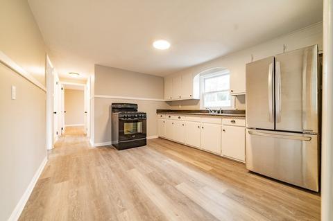 457 Plumtree Rd, Springfield, MA 01118 photo 7