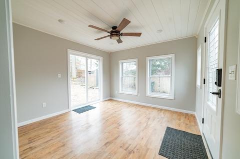 457 Plumtree Rd, Springfield, MA 01118 photo 3