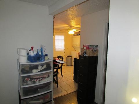 711 Bradley Rd, Springfield, MA 01109 photo 7