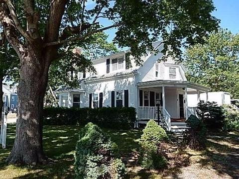 115 Main St, Hyannis, MA 02601 photo 3