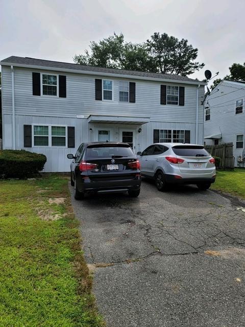 19 Wallace St, Springfield, MA 01119 photo 1