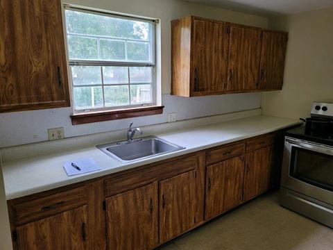 19 Wallace St, Springfield, MA 01119 photo 3