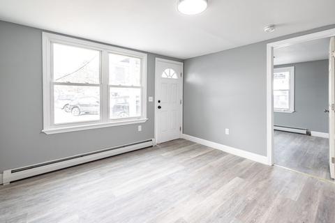 83 Brandon Ave, Springfield, MA 01119 photo 6