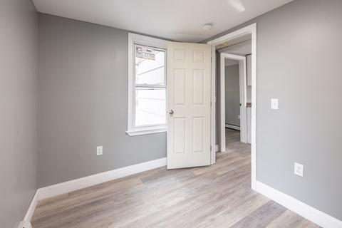 83 Brandon Ave, Springfield, MA 01119 photo 12