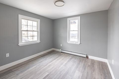 83 Brandon Ave, Springfield, MA 01119 photo 7
