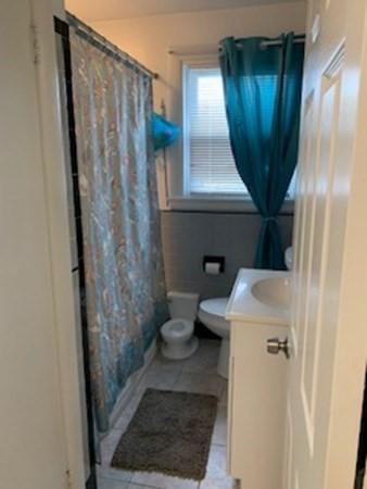 39 Grace St, Fall River, MA 02721 photo 11