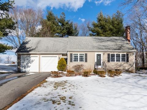 2 Evan Rd, Franklin, MA 02038 photo 1
