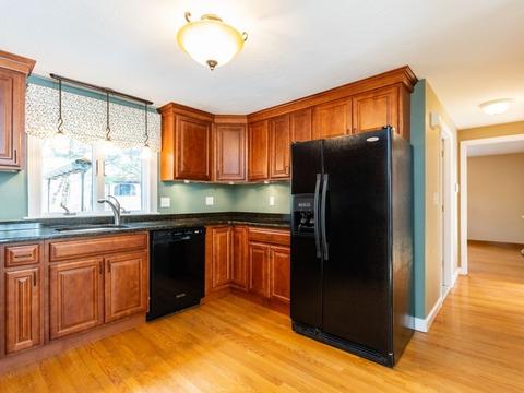 2 Evan Rd, Franklin, MA 02038 photo 4